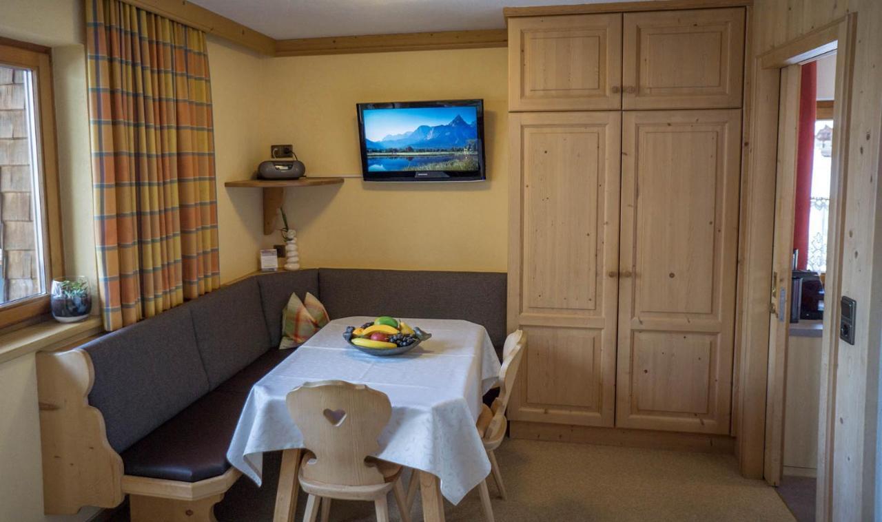 Appartement Pension Strolz Bichlbach Exterior photo